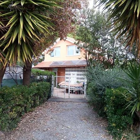 Parco Vacanze Capo Lena Üdülőpark Albenga